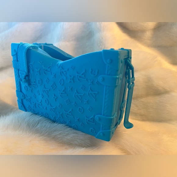 Chic Blue Designer Inspired 3D Printed - Picture 1 of 4